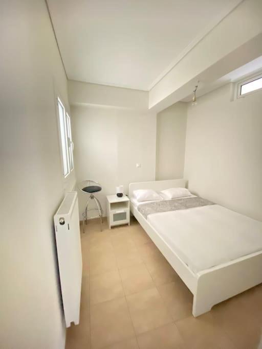 Cozy 2 Room Apartment With Garden Near Athens Air-Port Αρτέμιδα Εξωτερικό φωτογραφία